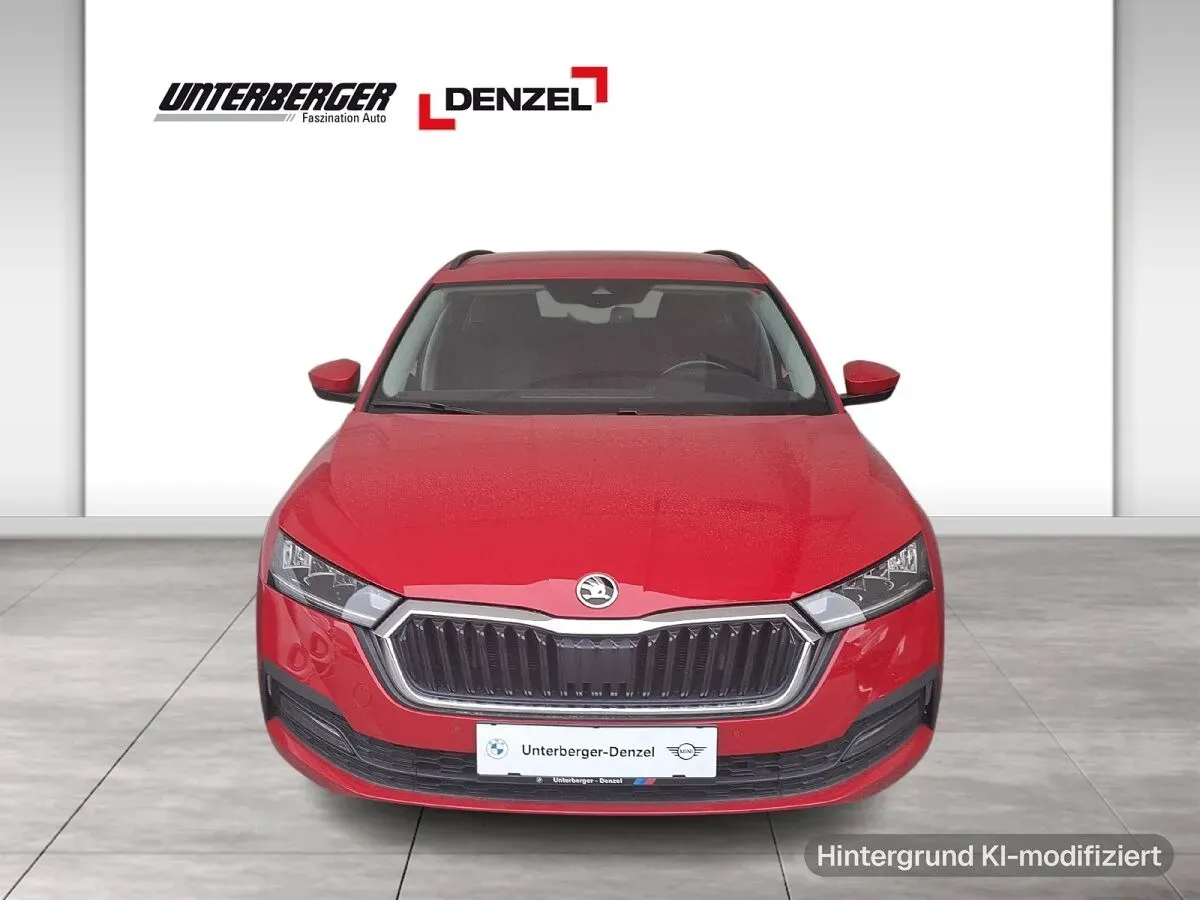 Skoda Octavia 2022 photo 2