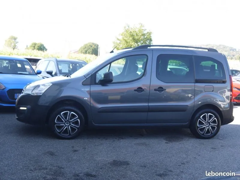 Peugeot Partner Tepee 2017 photo 4