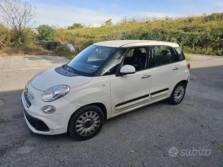 Fiat 500L 2018 photo 4