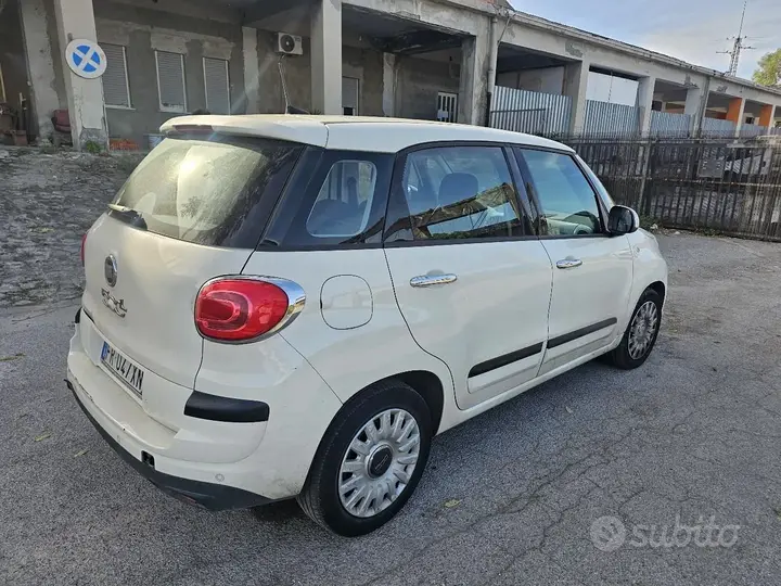 Fiat 500L 2018 photo 2