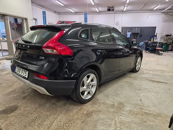 Volvo V40 Cross Country 2015 photo 4