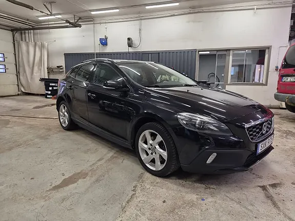 Volvo V40 Cross Country 2015 photo 3