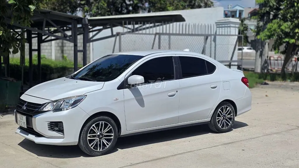 Mitsubishi Attrage