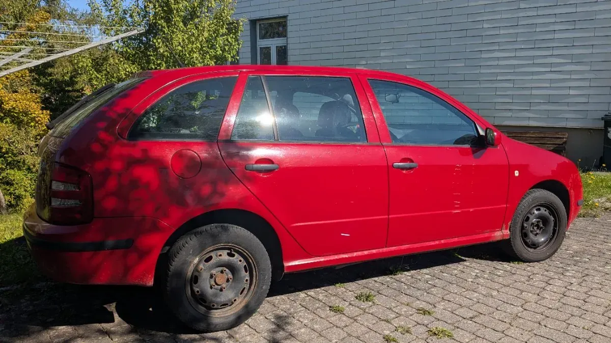 Skoda Fabia 2003 photo 2