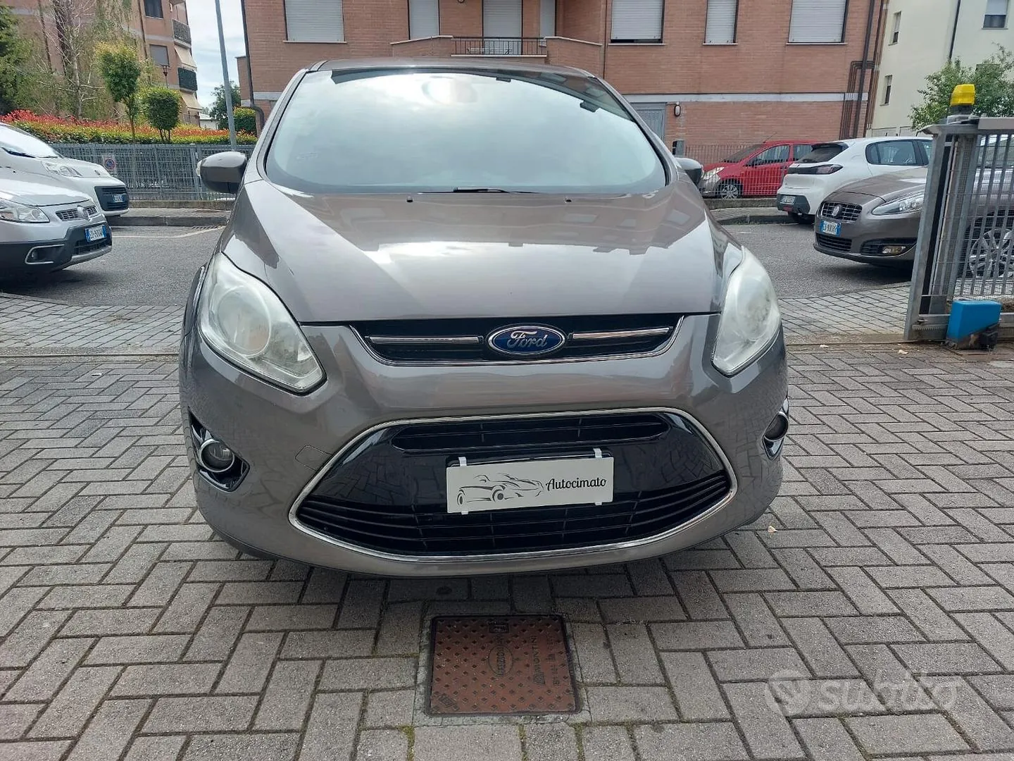 Ford C-Max 2011 photo 3
