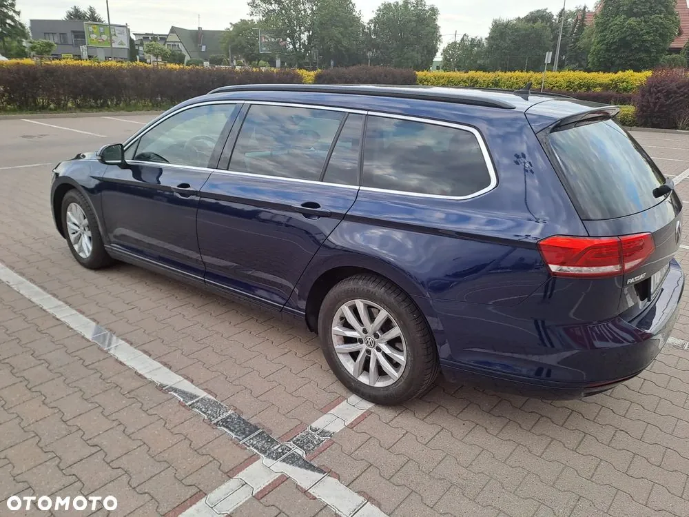 Volkswagen Passat 2018 photo 3