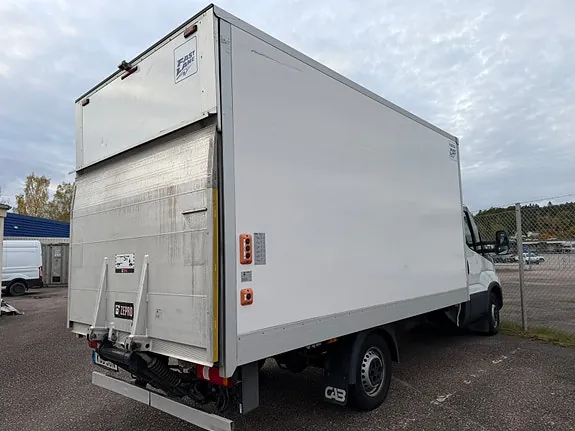 Iveco Daily 2022 photo 3