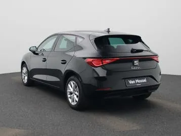 Seat Leon 2023 photo 2