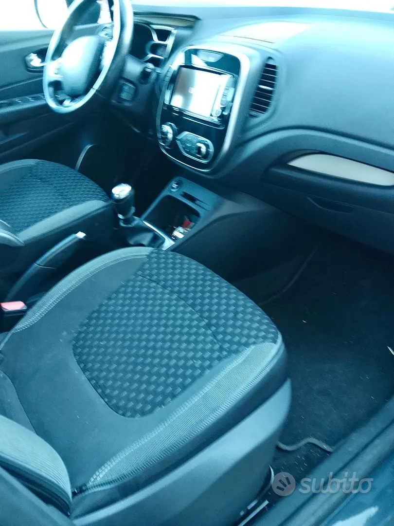 Renault Captur 2017 photo 4