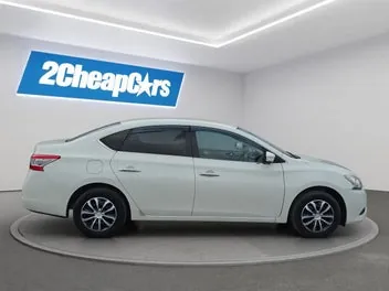 Nissan Sylphy 2015 photo 5