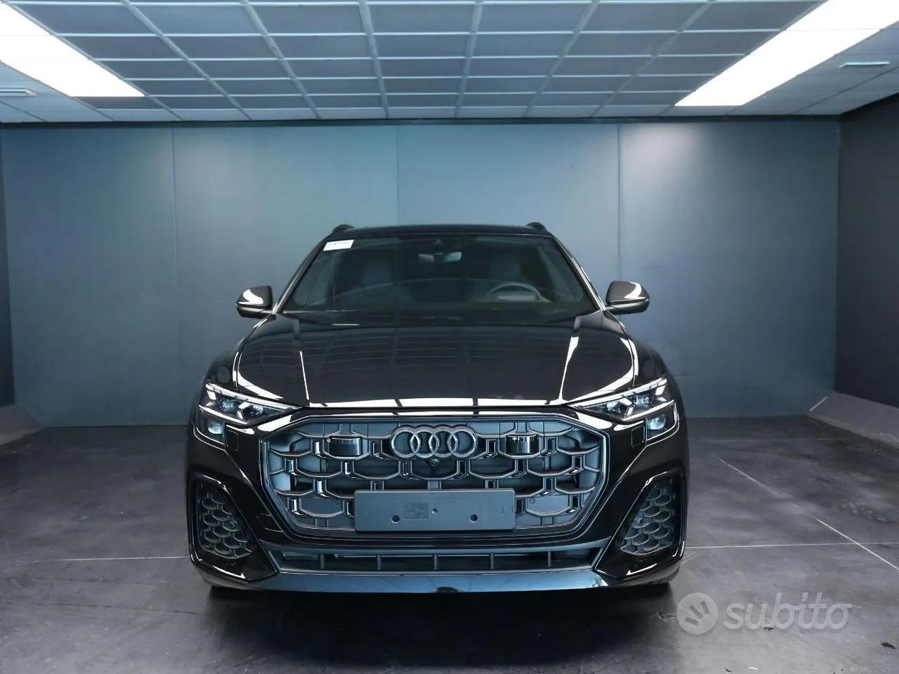 Audi Q8 2024 photo 2