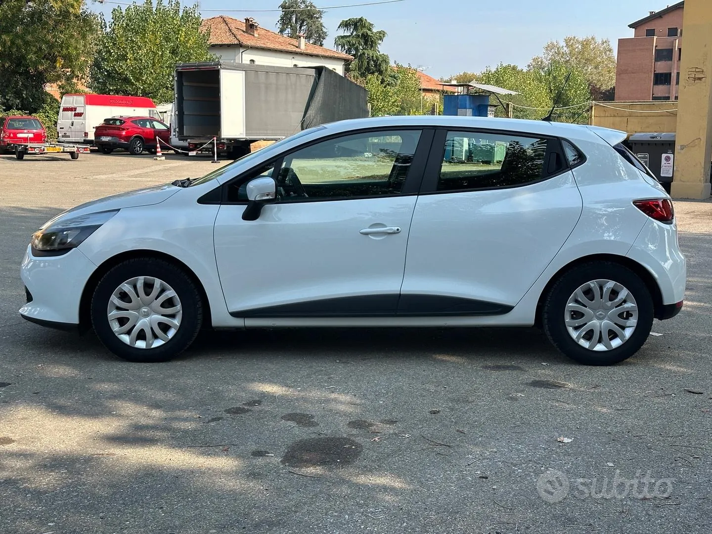Renault Clio 2015 photo 3