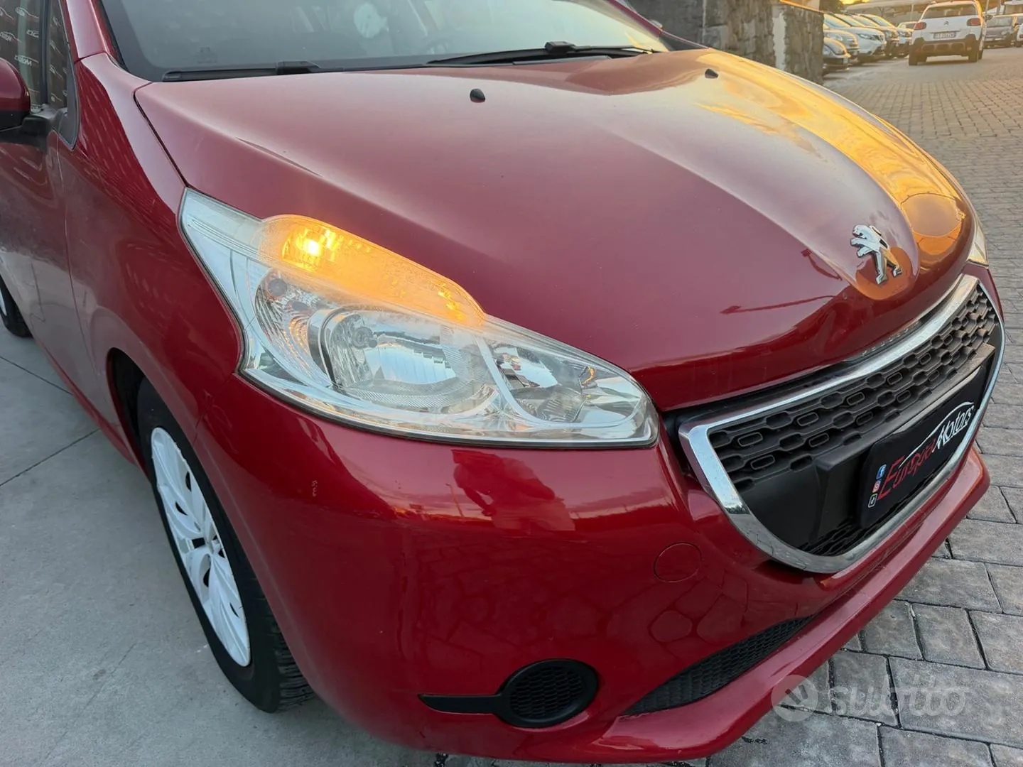 Peugeot 208 2014 photo 4