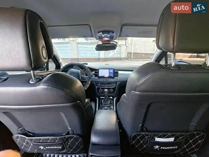 Peugeot 508 2011 photo 4