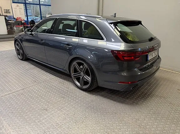 Audi A4 2018 photo 4