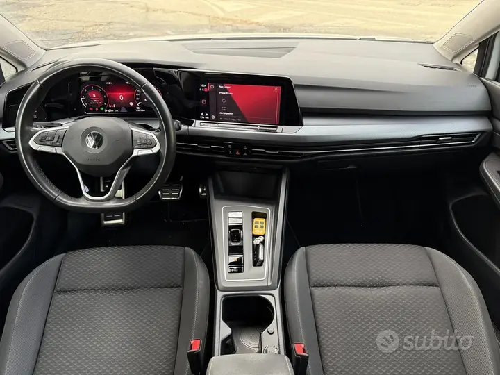 Volkswagen Golf 2022 photo 4