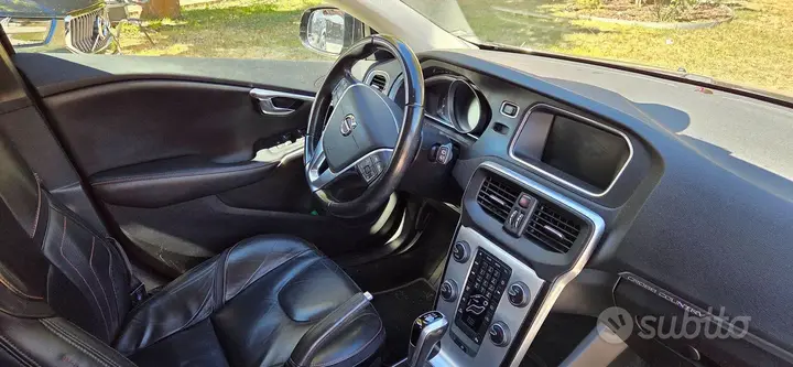 Volvo V40 2016 photo 5