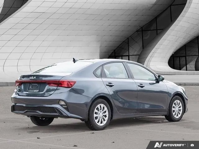 Kia Forte 2023 photo 5