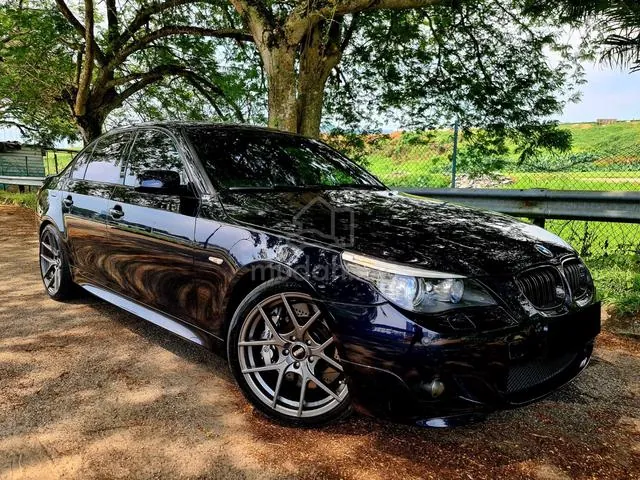 BMW 525I