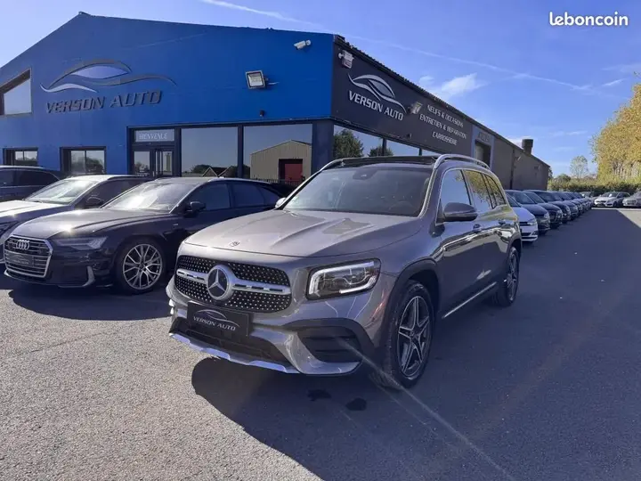 Mercedes-Benz Glb