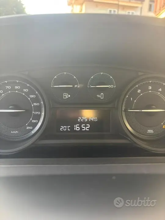 Lancia Ypsilon 2024 photo 4