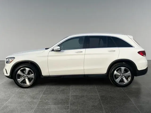 Mercedes-Benz Glc 2022 photo 2