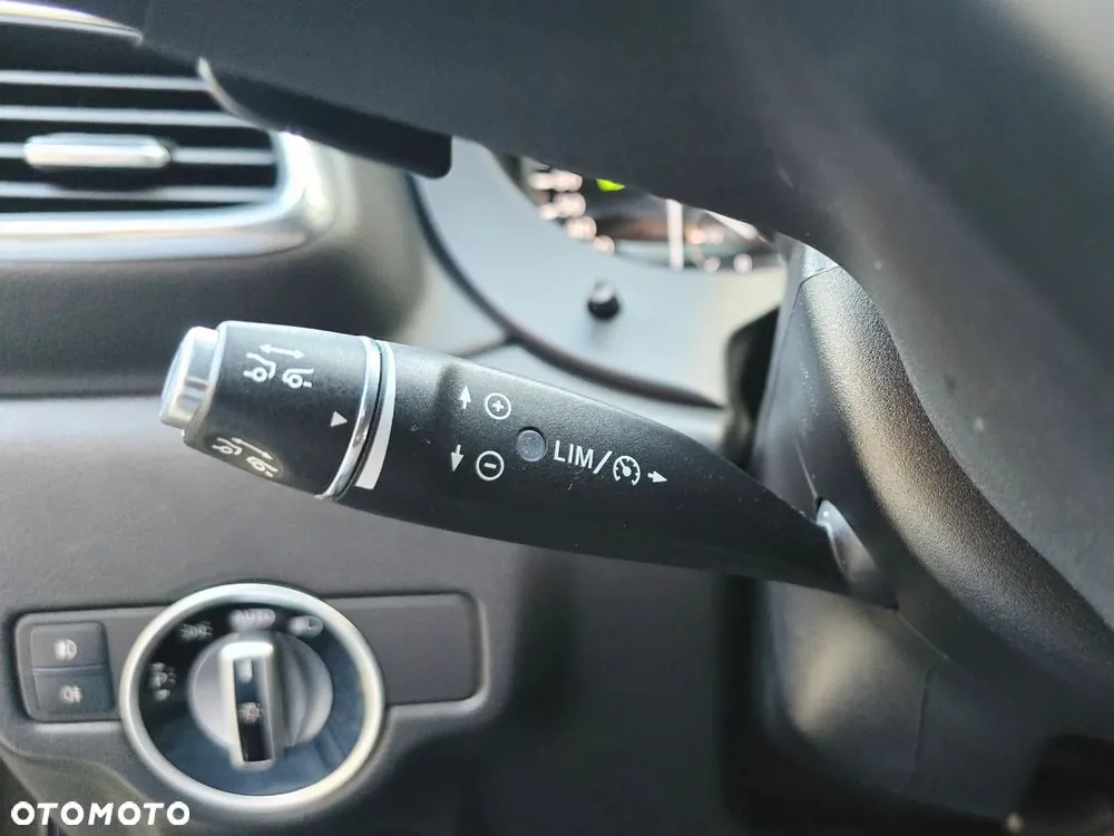 Infiniti Qx30 2016 photo 5