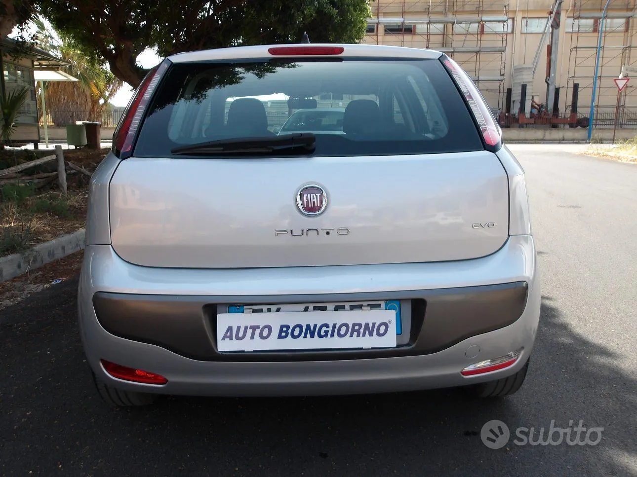 Fiat Punto Evo 2011 photo 4