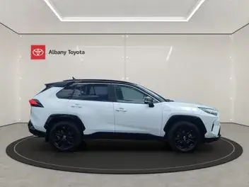 Toyota Rav4 2024 photo 3