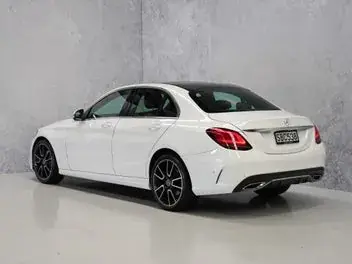 Mercedes-Benz C200 2019 photo 3
