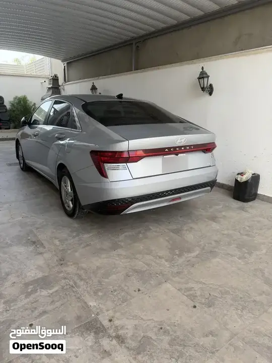 Hyundai Accent 2025 photo 2