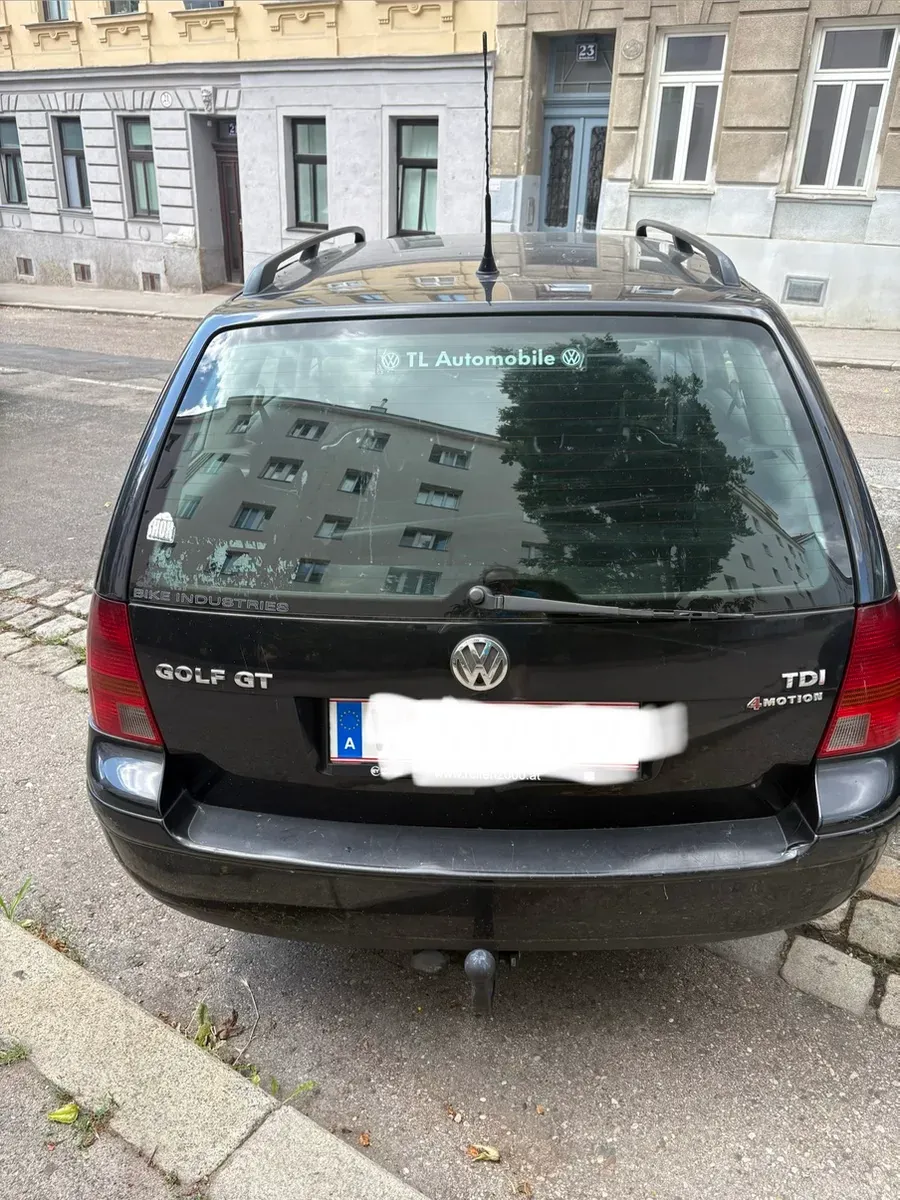 Volkswagen Golf 2004 photo 3