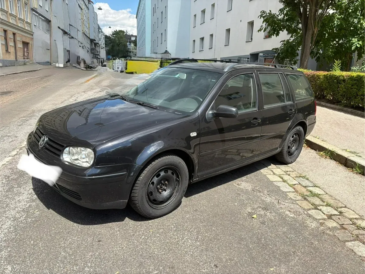 Volkswagen Golf 2004 photo 2