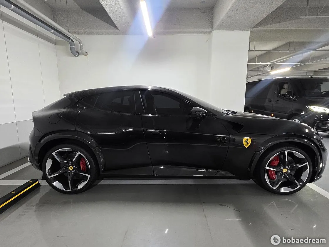 Ferrari Purosangue 2024 photo 2