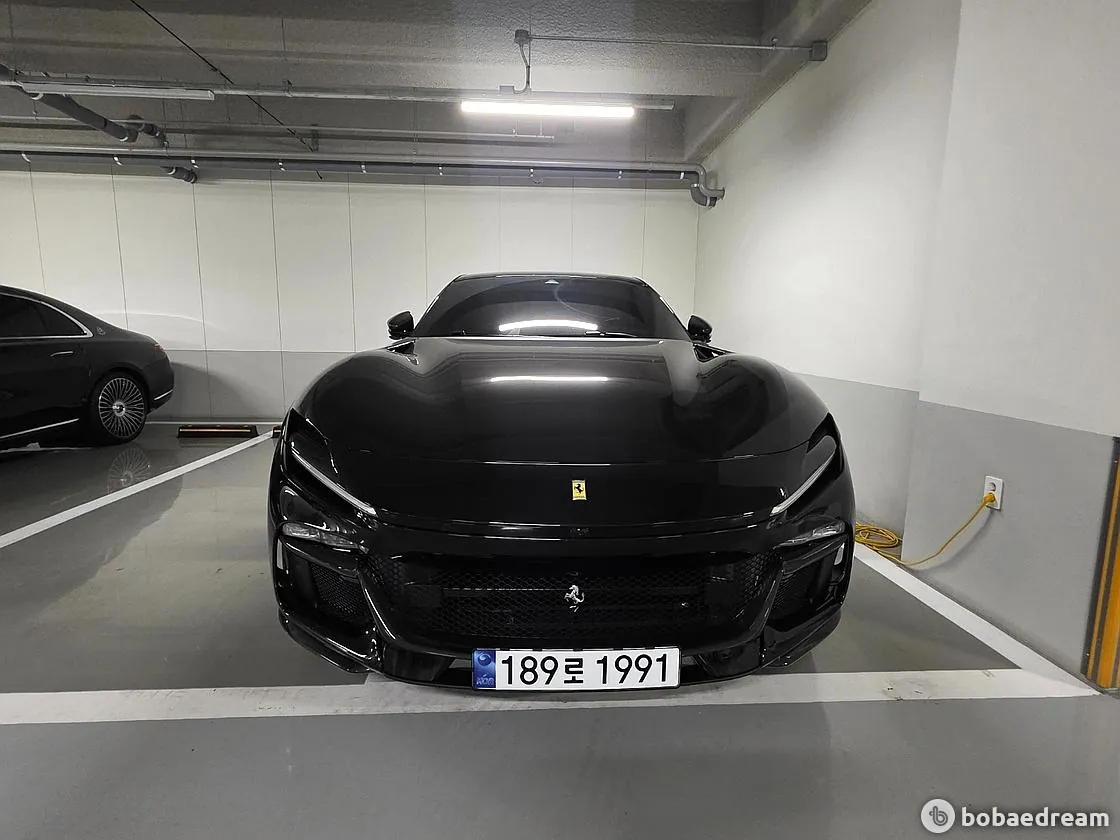 Ferrari Purosangue