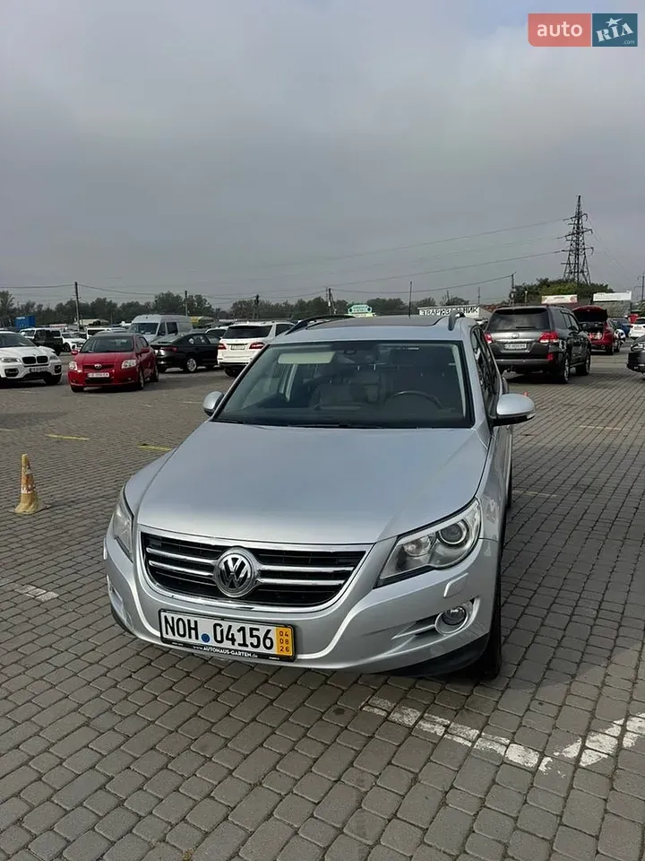 Volkswagen Tiguan 2009 photo 2