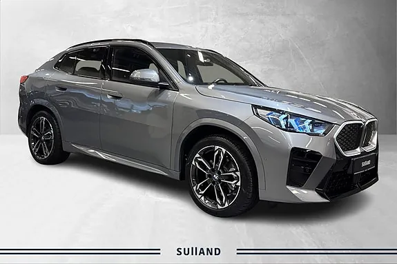 BMW Ix2 2026 photo 2