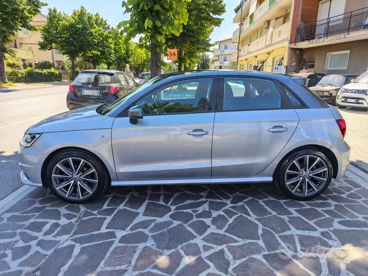 Audi A1 2016 photo 2
