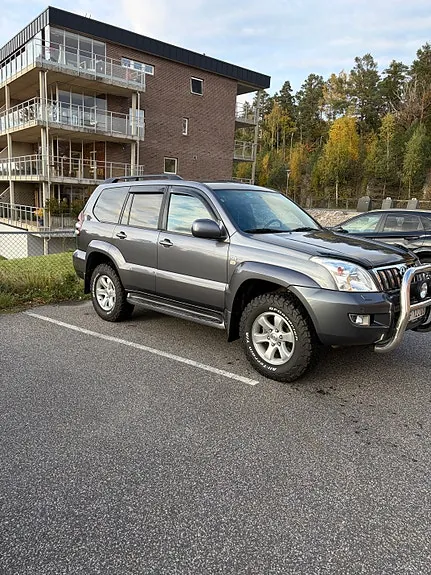 Toyota Land Cruiser 2004 photo 3