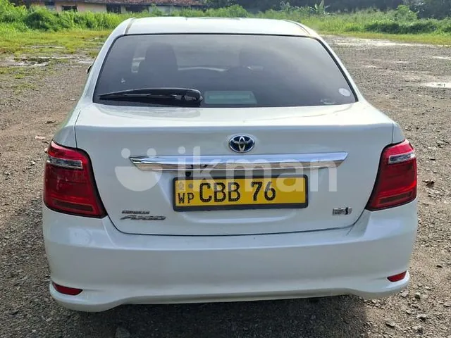 Toyota Axio 2016 photo 2