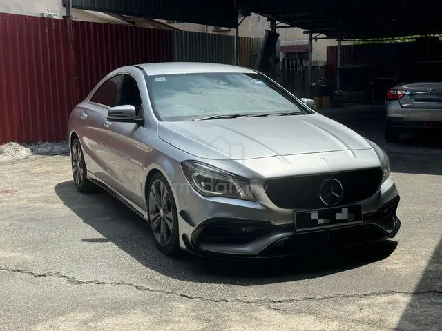 Mercedes-Benz Cla180