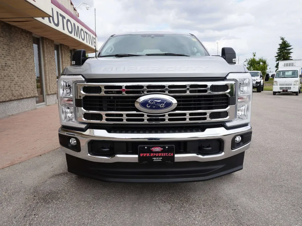 Ford F250 2024 photo 4