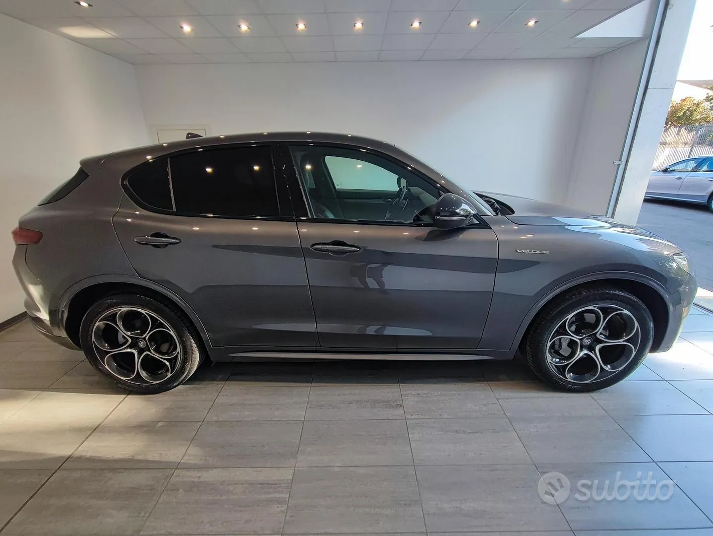 Alfa Romeo Stelvio 2023 photo 4