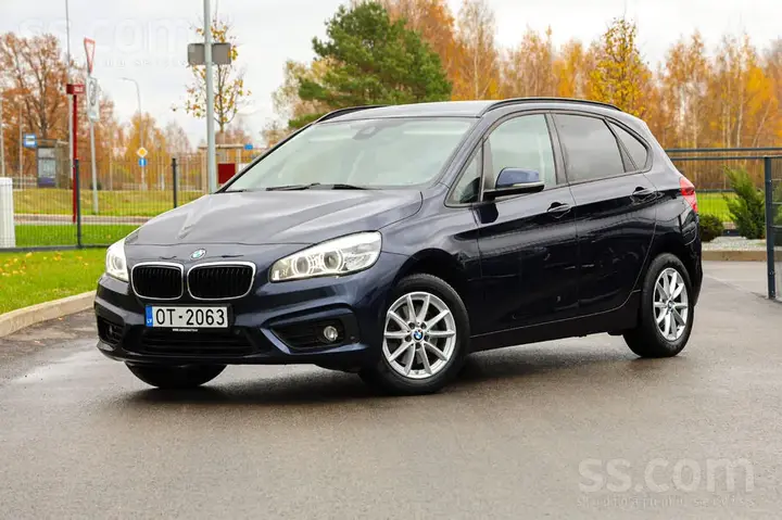 BMW 218I