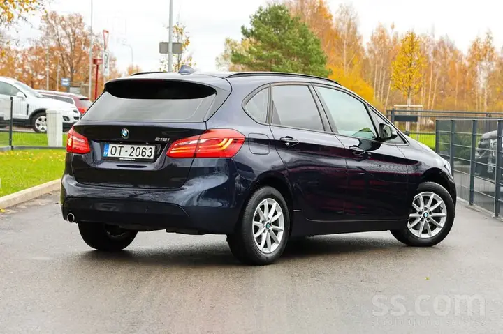 BMW 218I 2015 photo 4