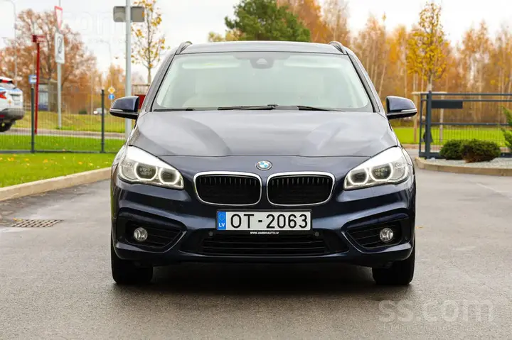BMW 218I 2015 photo 2