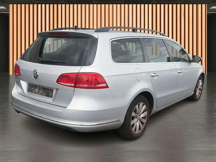 Volkswagen Passat 2014 photo 5