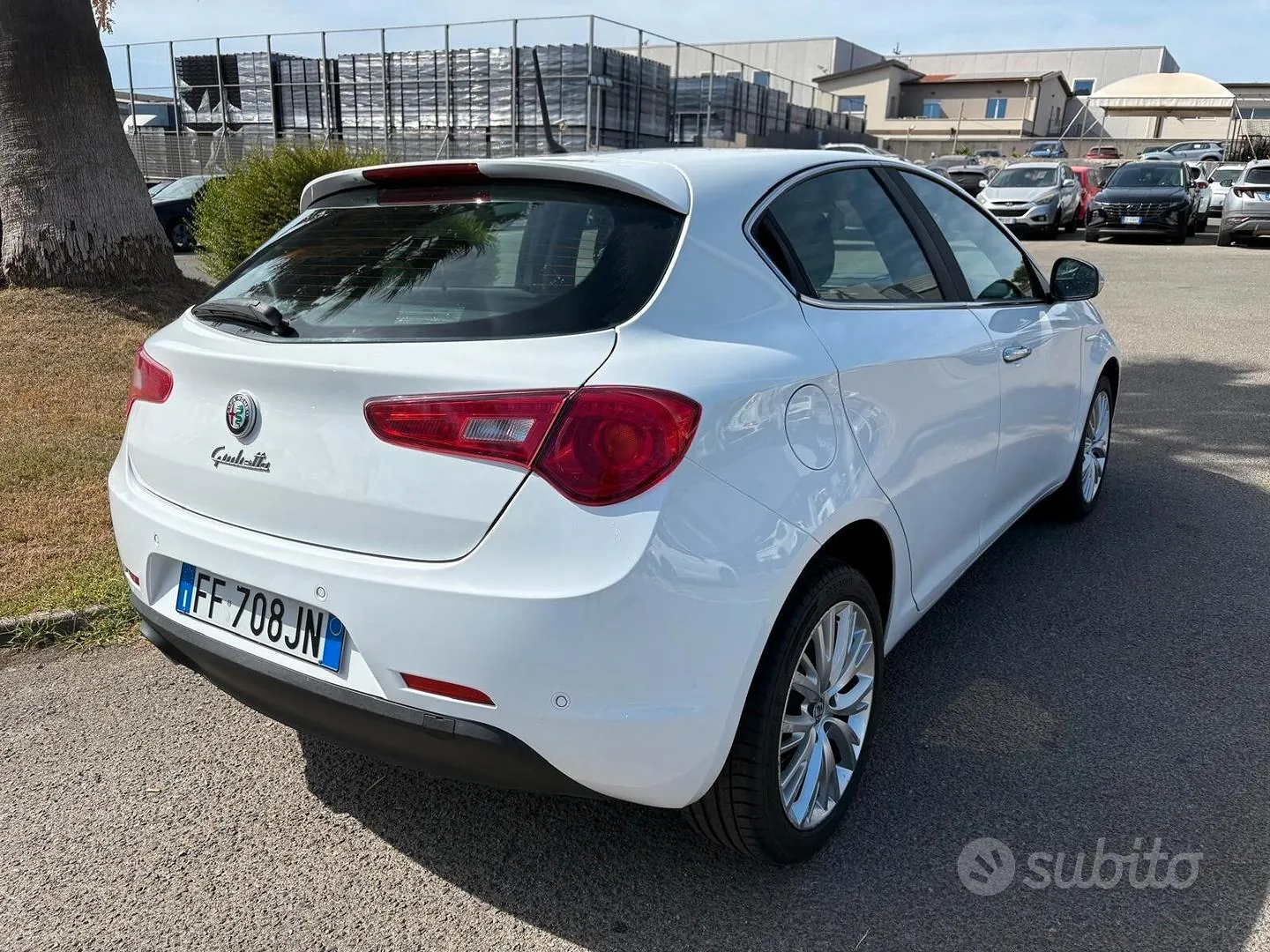 Alfa Romeo Giulietta 2016 photo 4