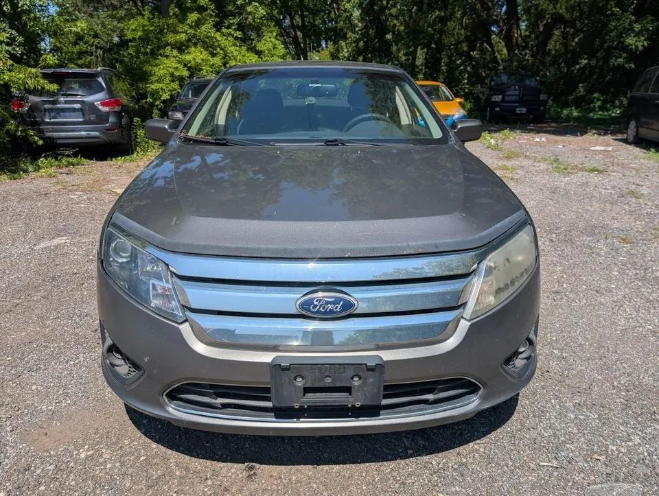 Ford Fusion 2010 photo 2