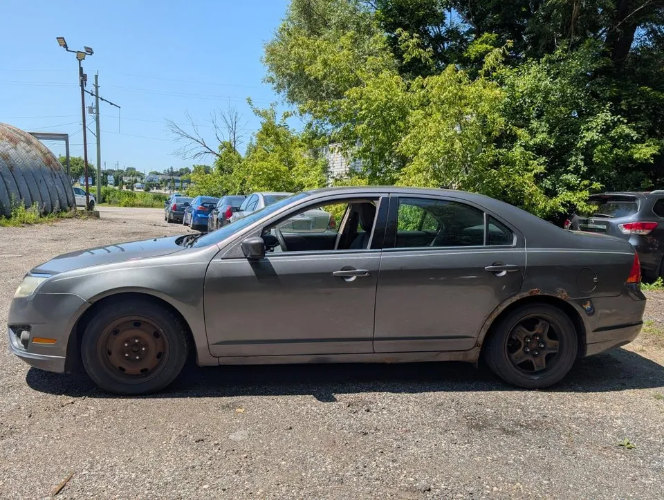 Ford Fusion 2010 photo 4